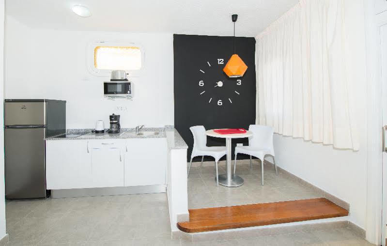 Apartamentos Los Mariachis Playa del Inglés Esterno foto